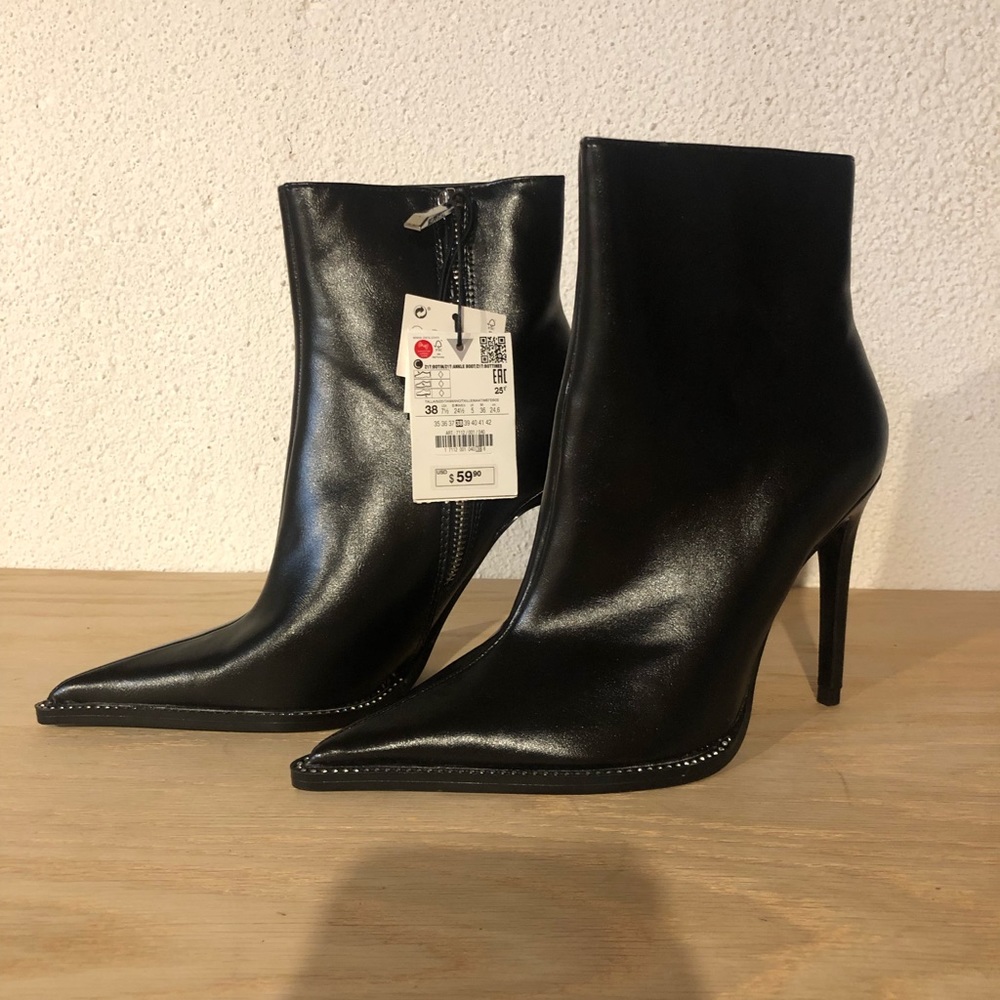 Zara stiletto ankle boots with tags size 8
